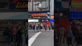 🤤MUST TRY!!FAMOUS ELLEN’S STARDUST DINER in NEW YORK CITY #shorts #newyork