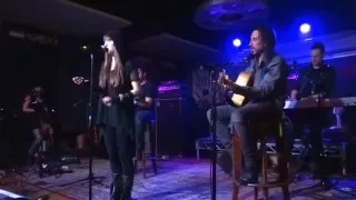 NUNO BETTENCOURT GABBIE RAE DUST IN THE WIND ULTIMATE JAM NIGHT 46 LUCKY  STRIKE LIVE 12/9/2015