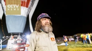 Russian balloonist beats world record for circumnavigation