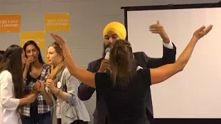 NDP leadership candidate Jagmeet Singh responds to heckler at meet-and-greet