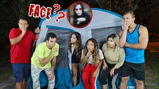 FOMOS ACAMPAR FORA DE CASA E UMA COISA BIZARRA ACONTECEU! - FOI O FACE?