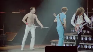 Queen Now I'm Here (Live Rock Montreal HD)