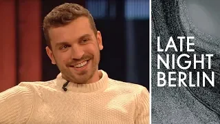 Edin Hasanovic spricht über seine Schauspielkarriere & den Wendler | Late Night Berlin | ProSieben