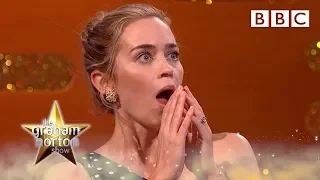 Emily Blunt’s daughters want her to be the real Mary Poppins ☂ - BBC