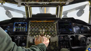 Inside Super Complex Cockpit of US Air Force Most Feared Bomber: B-52 Stratofortress