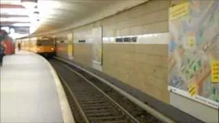 U-Bahn Berlin - U-Bahnhof Friedrich-Wilhelm-Platz U9