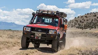 ¿CÓMO DESPUÉS DE 35 AÑOS EL TOYOTA LAND CRUISER J70 SIGUE SIENDO EL MEJOR TODOTERRENO?