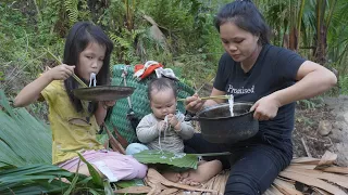 Single mother - Helping a poor girl who has lost her way - Harvesting bananas to sell