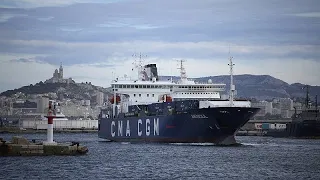 Cargo ship with 1,000 tonnes of Ukraine aid sets sail from Marseille