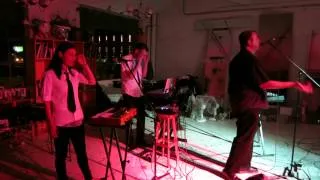 Techniques Berlin - Pieces Of Glass [Live at La Brique - Montreal July 27 2013]