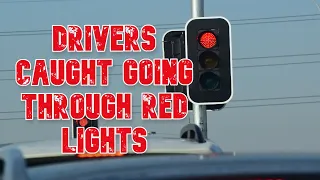 Idiot Drivers UK -  Drivers Caught Going Through Red Lights