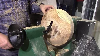 Wood Turning a red oak bowl from a green/wet bowl blank.  Part 1 the rough turn.