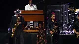 JAMES BROWN MEDLEY (Tower Of Power | 2018 Momentum Live MNL)