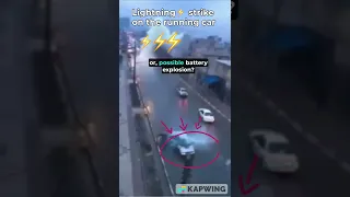 #A car has been struck by lightning!😎🤗🤔🙄😫😴