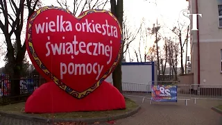 People of Polish town help freezing migrants on Belarus border