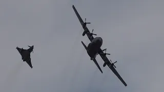 Fighter jets scramble to intercept a plane during QRA demo ✈️ 🇦🇹