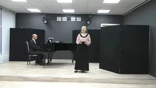 Азербайджанская народная песня Яблоня (обр. Л. Аббасовой). Исполняет Сочнева Дарья