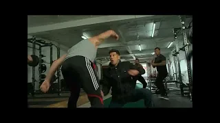 Pelea en el gimnasio - THE PUNISHER 2X05