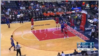 Kristaps Porzingis putback dunk - Washington Wizards vs. New York Knicks - NBA - 17/11/2016
