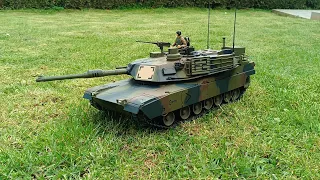 Heng Long - M1A2 Abrams TK7.0 patrols in my Backyard