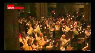 Osternacht im Kölner Dom 2011: Tauferneuerung