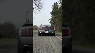 2006 Ford Mustang GT S197 4.6 V8 Crazy Loud Revs! Straight Pipes