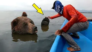 Risking his life, a man saved a drowning bear! Then the incredible happened!