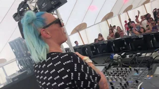 Sam Divine drops 'My Desire' at We Are FSTVL 2019 on the DVINE Sounds Stage