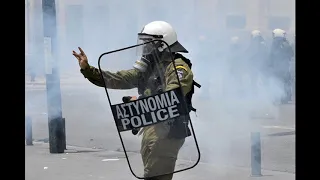 «Ελληνοφρένεια Αποστόλης κάνει φαρσα σε αστυνομικούς  Στη Θεσσαλονίκη πώς παίρνω το 100?»