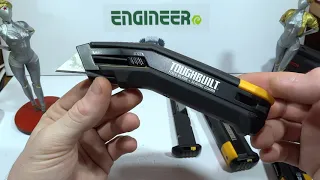 Раскроечный нож Toughbuilt TB-H4-11-G... или тачболт)