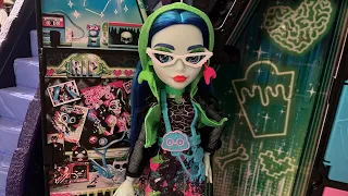 MONSTER HIGH SKULLTIMATE SECRETS NEON FRIGHTS GHOULIA YELPS DOLL REVIEW AND UNBOXING