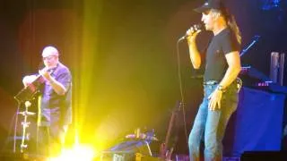 KANSAS LIVE 2010: Dust In The Wind (Minneapolis, MN)