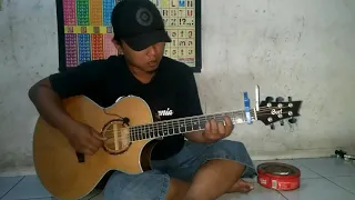 We Are the Champions (Queen) - fingerstyle cover