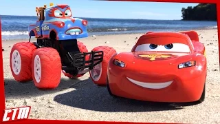 Disney Pixar CARS TOON Mater Monster Truck & Lightning McQueen | TORMENTOR Freestyle on the beach