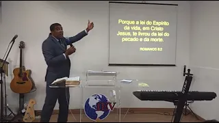 QUEM ESTÁ NA CARNE NÃO PODE AGRADAR A DEUS.