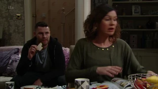 Aaron, Robert and Charity Get Under Chas's Skin - Emmerdale