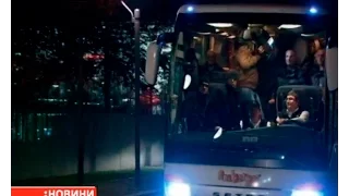 До Ангели Меркель відправили автобус з мігрантами