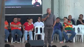 Dela Rosa jokes to crowd: Clap your hands or face Tokhang