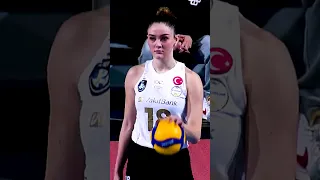 Zehra Güneş | volleyball beautiful player | Beautiful zehra gunes | #shorts #ytshorts #trending #fyp