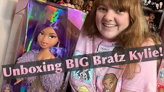 Big Bratz Kylie Jenner 24" Large Bratz Doll - Unboxing & Review