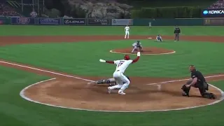 Shohei Ohtani steals home on the delayed steal! #Shorts