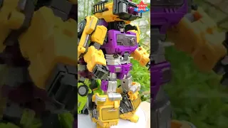 Mixmaster comparison, Transformers Combiner Devastator NBK Green & Devastator Jinbao Yellow