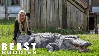 Businesswoman Ditches Career For Giant Gators | BEAST BUDDIES