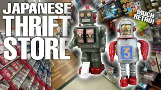 Inside a Japanese THRIFT STORE!