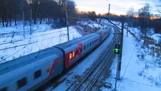 Электровоз ЭП10 с поездом№104М Брянск-Москва, перегон Латышская-Нара(Наро-Фоминск)19.01.2015