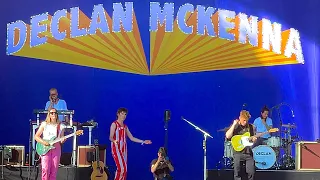 Declan Mckenna ft. Sam Fender - Brazil (Leeds 2021)