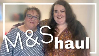 M&S CLOTHING HAUL MUM VS ME | plus size fashion try on | marks and spencers, fat face & more! 2022