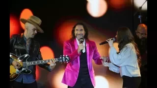 Marco Antonio Solís , Jesse & Joy - Recuerdos, Tristeza Y Soledad ("Y La Historia continúa" Tour )