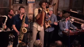 Nathaniel Rateliff & The Night Sweats, ft. Preservation Hall Jazz Band "Look It Here"