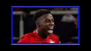 Promes schittert met zuivere hattrick